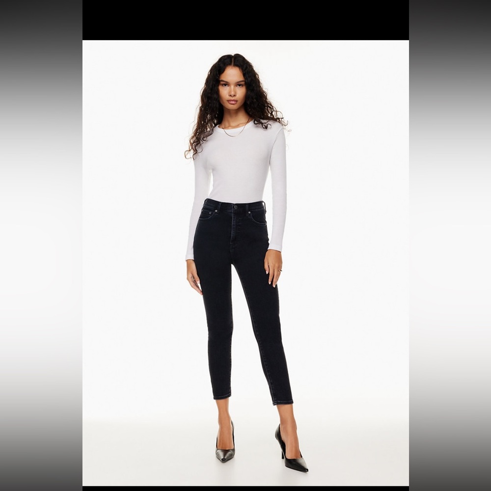 DENIM FORUM The Lola High Rise Skinny Crop size 29